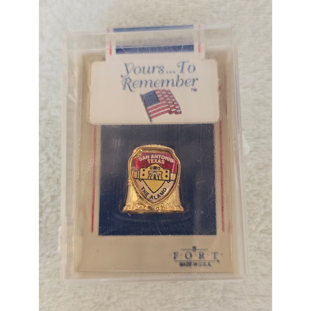 Vintage Fort The Alamo San Antonio Texas Gold Finish Souvenir Thimble USA Made